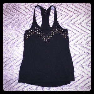 Expressed jeweled tank